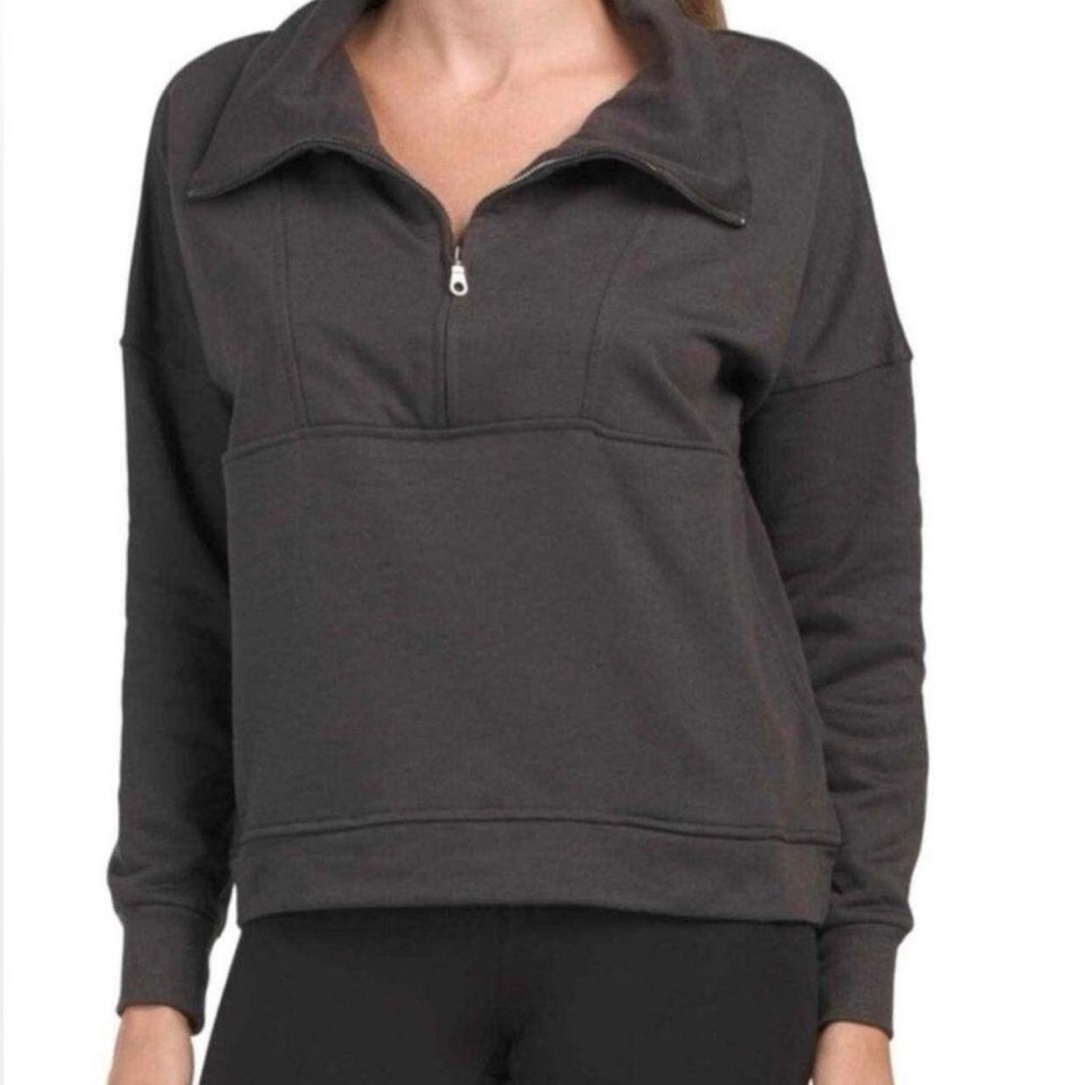Anthropologie WILO the label Bella 1/2 zip in vintage black Size L